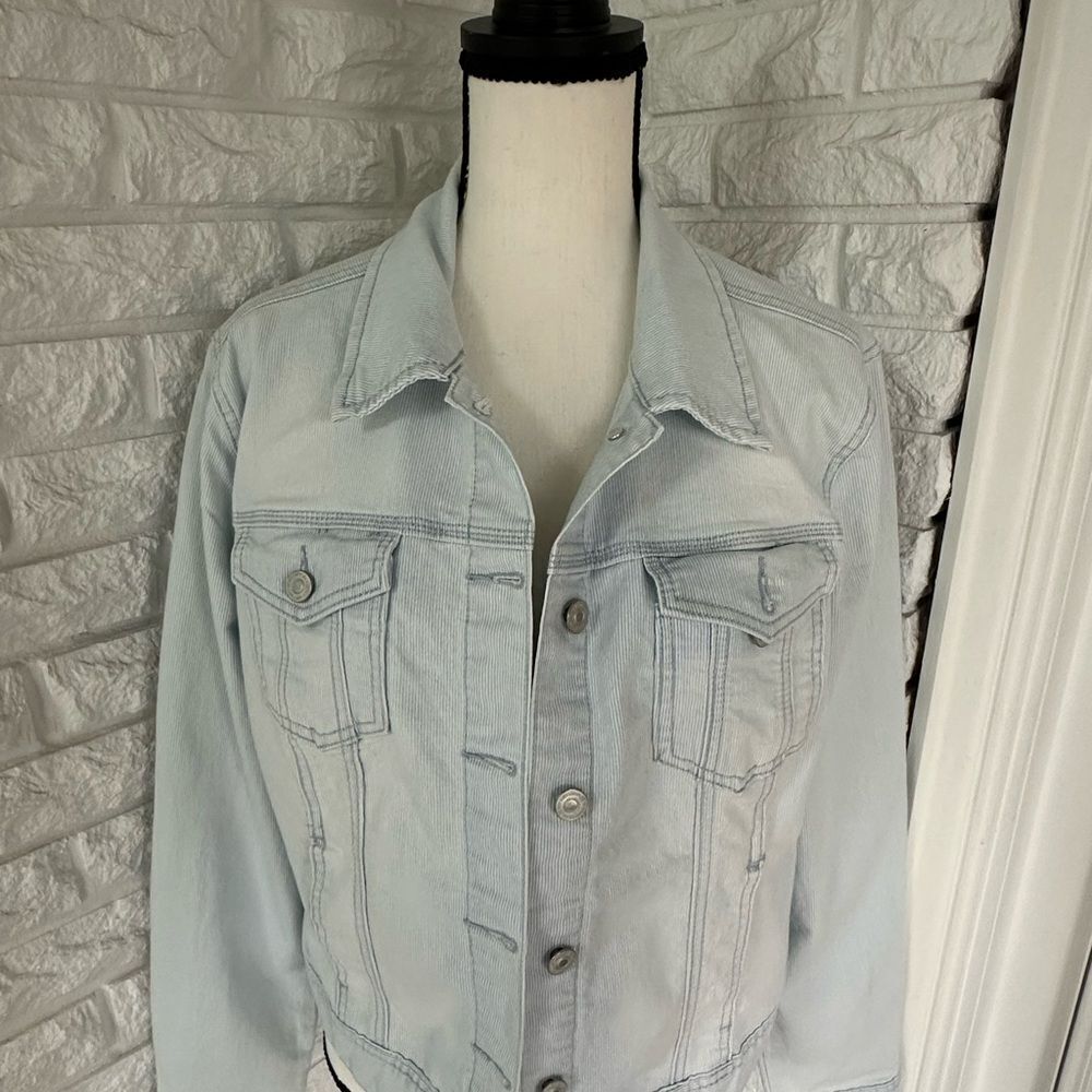 Light Blue Denim Jacket - Picture 5 of 6